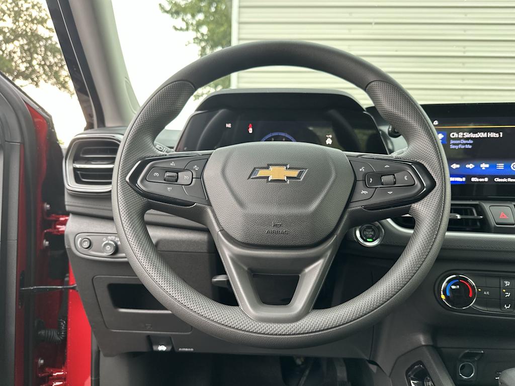 Thumbnail: 2026 Chevrolet TrailBlazer - 10