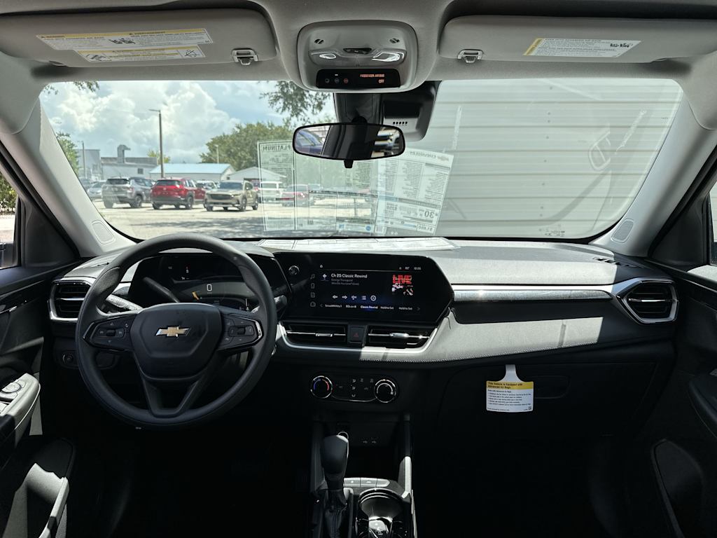 Thumbnail: 2026 Chevrolet TrailBlazer - 2