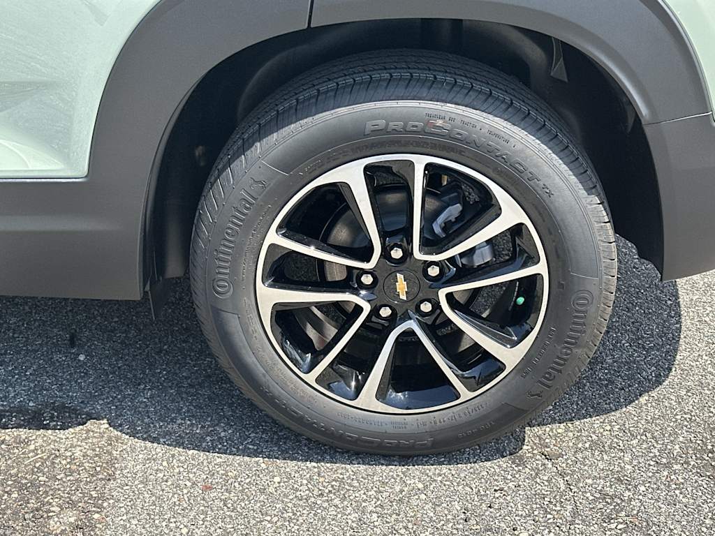 Thumbnail: 2026 Chevrolet TrailBlazer - 8