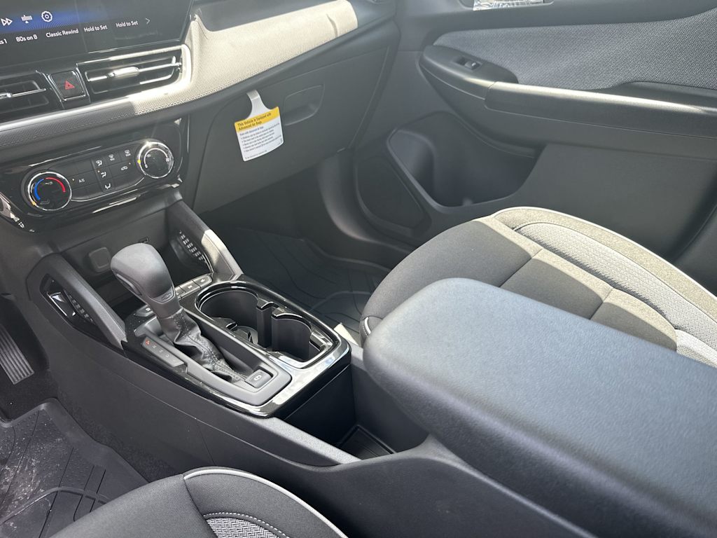 Thumbnail: 2026 Chevrolet TrailBlazer - 15