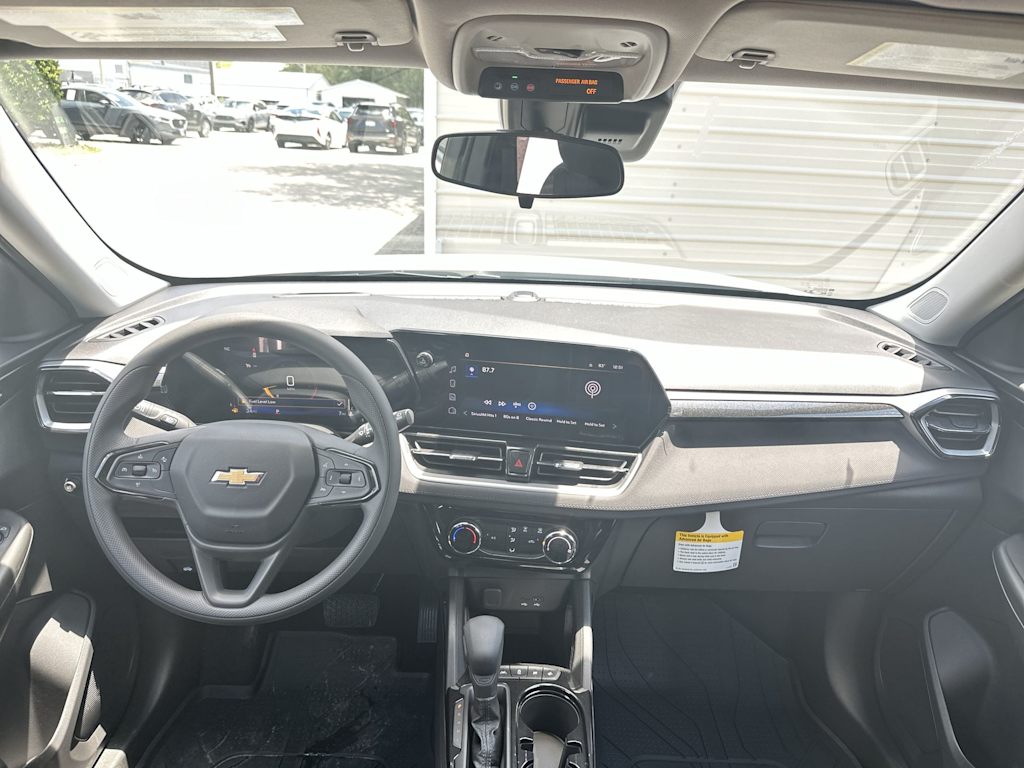 Thumbnail: 2026 Chevrolet TrailBlazer - 2