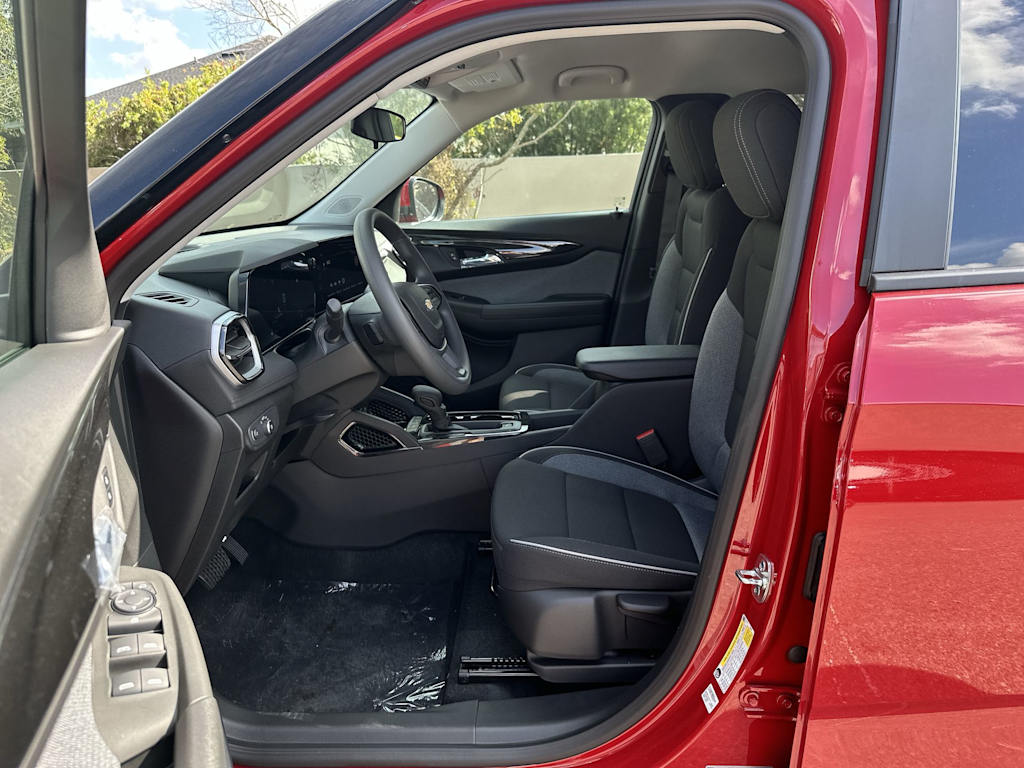 Thumbnail: 2026 Chevrolet TrailBlazer - 11