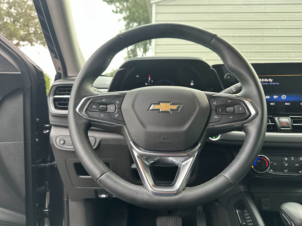 Thumbnail: 2025 Chevrolet TrailBlazer - 10