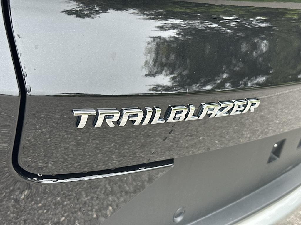 Thumbnail: 2025 Chevrolet TrailBlazer - 22