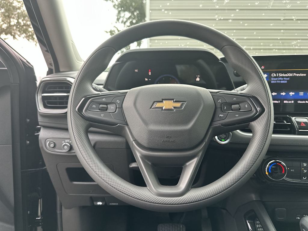 Thumbnail: 2026 Chevrolet TrailBlazer - 9