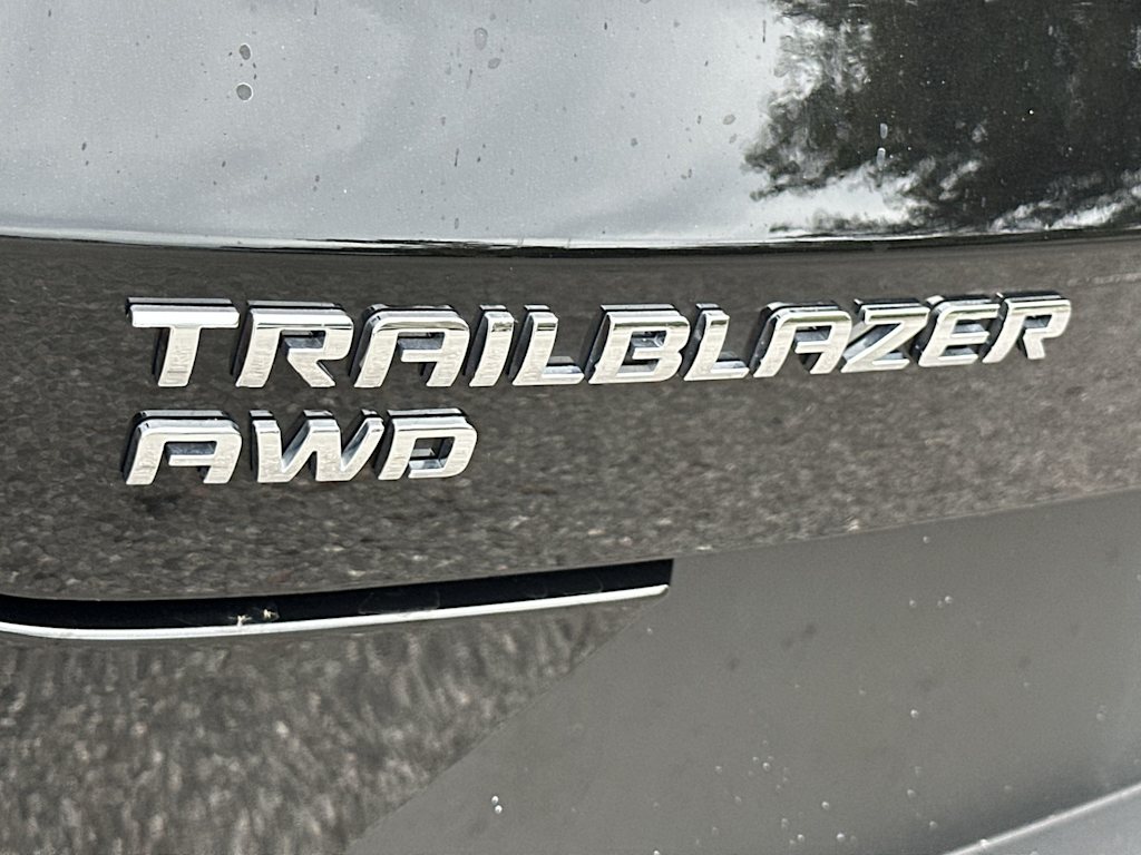 Thumbnail: 2023 Chevrolet TrailBlazer - 23