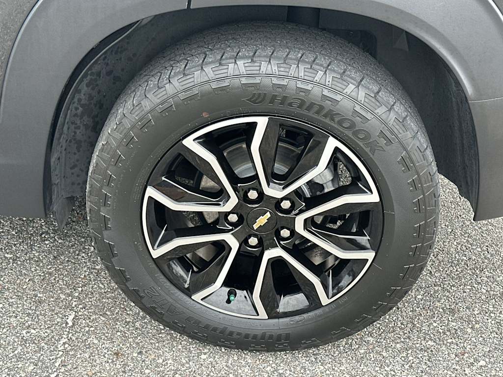 Thumbnail: 2023 Chevrolet TrailBlazer - 8