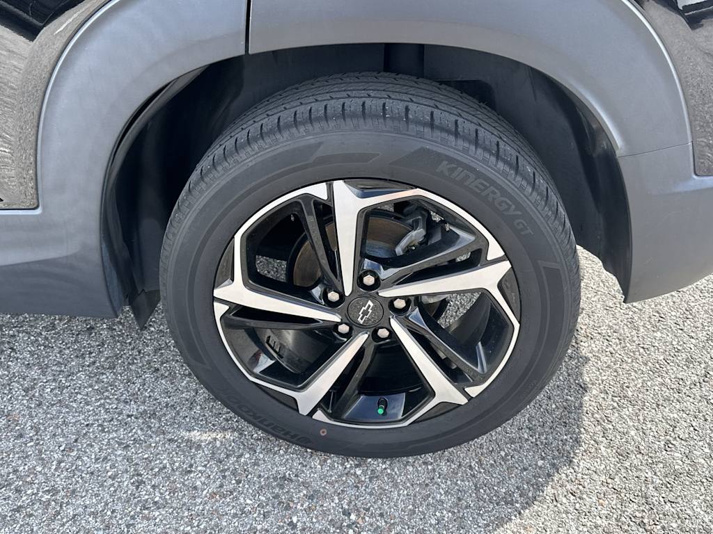 Thumbnail: 2023 Chevrolet TrailBlazer - 8