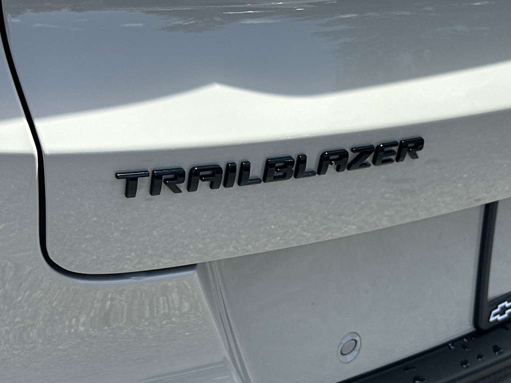 Thumbnail: 2026 Chevrolet TrailBlazer - 22