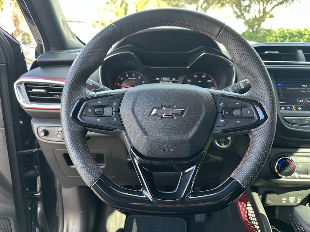 Thumbnail: 2023 Chevrolet TrailBlazer - 9