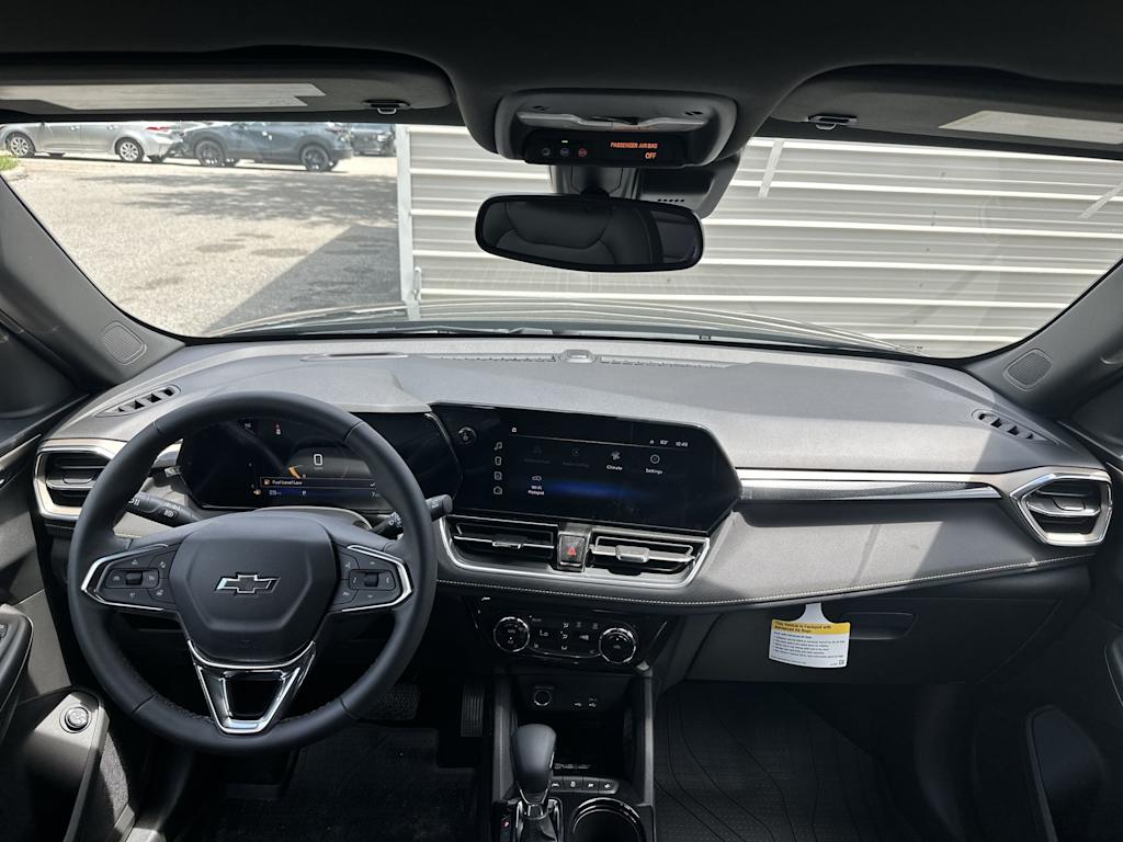 Thumbnail: 2026 Chevrolet TrailBlazer - 2