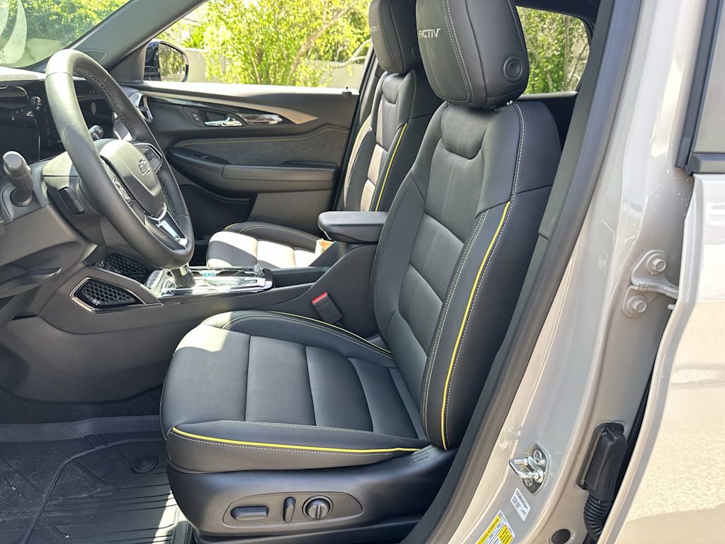 Thumbnail: 2026 Chevrolet TrailBlazer - 12