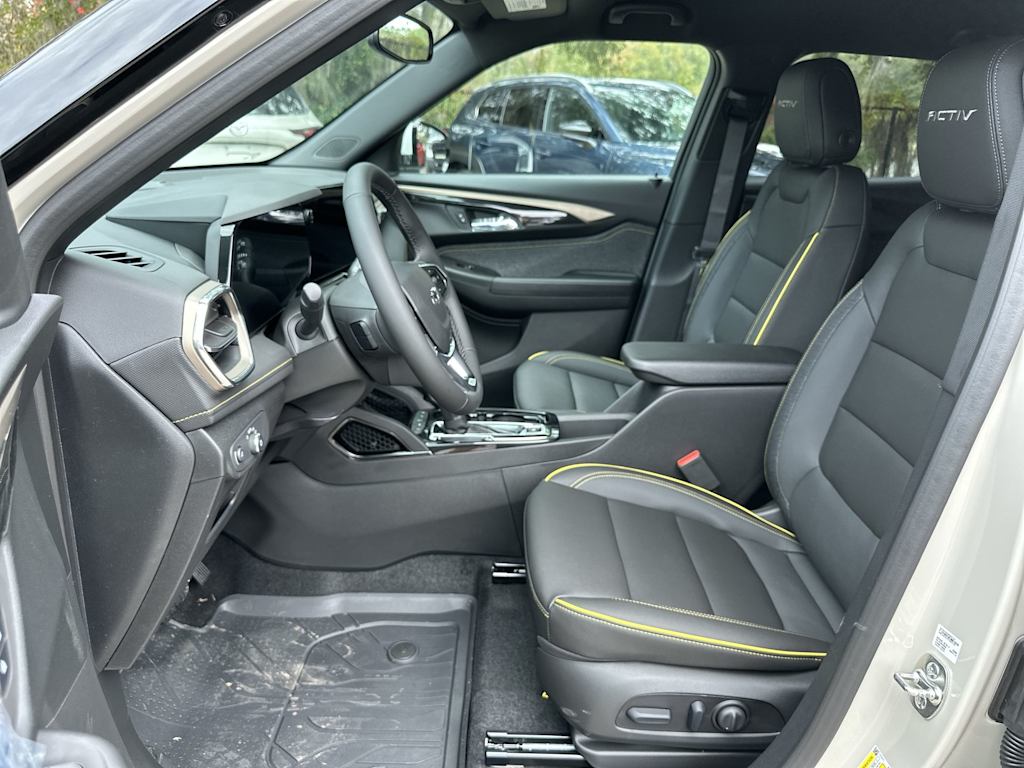 Thumbnail: 2026 Chevrolet TrailBlazer - 11