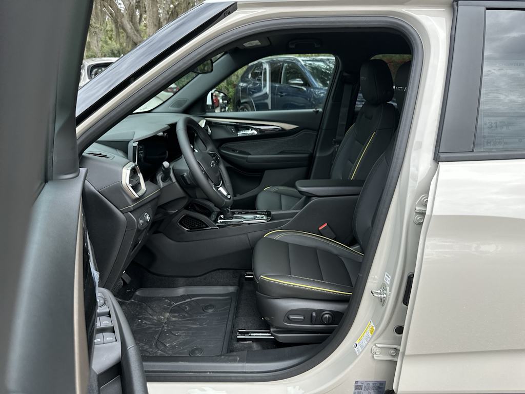 Thumbnail: 2026 Chevrolet TrailBlazer - 19