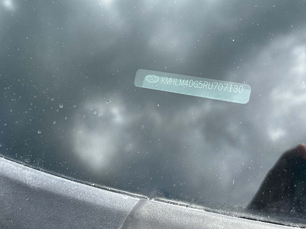 Thumbnail: 2024 Hyundai Elantra - 17