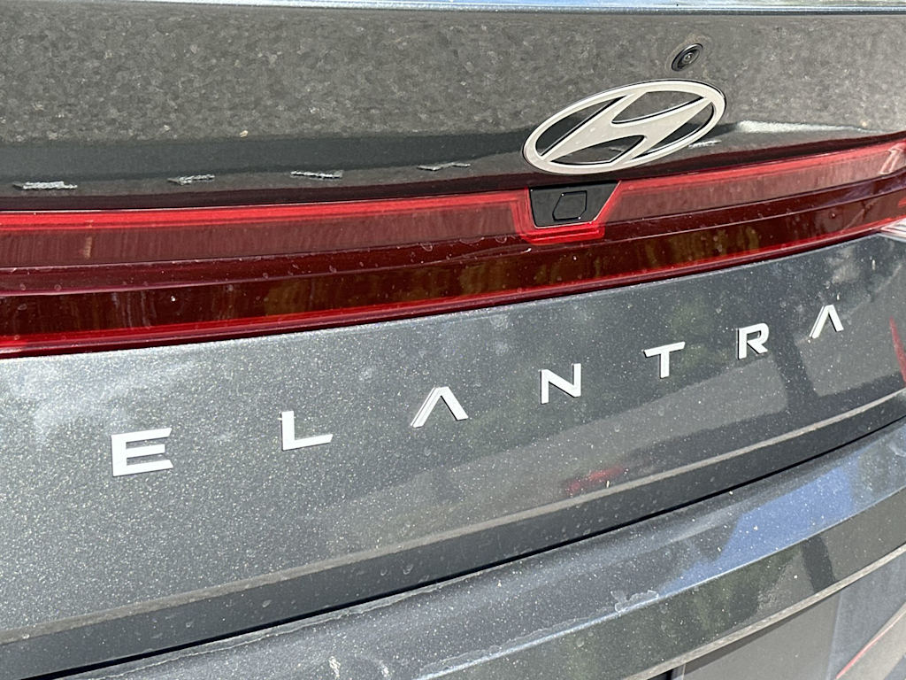 Thumbnail: 2024 Hyundai Elantra - 22
