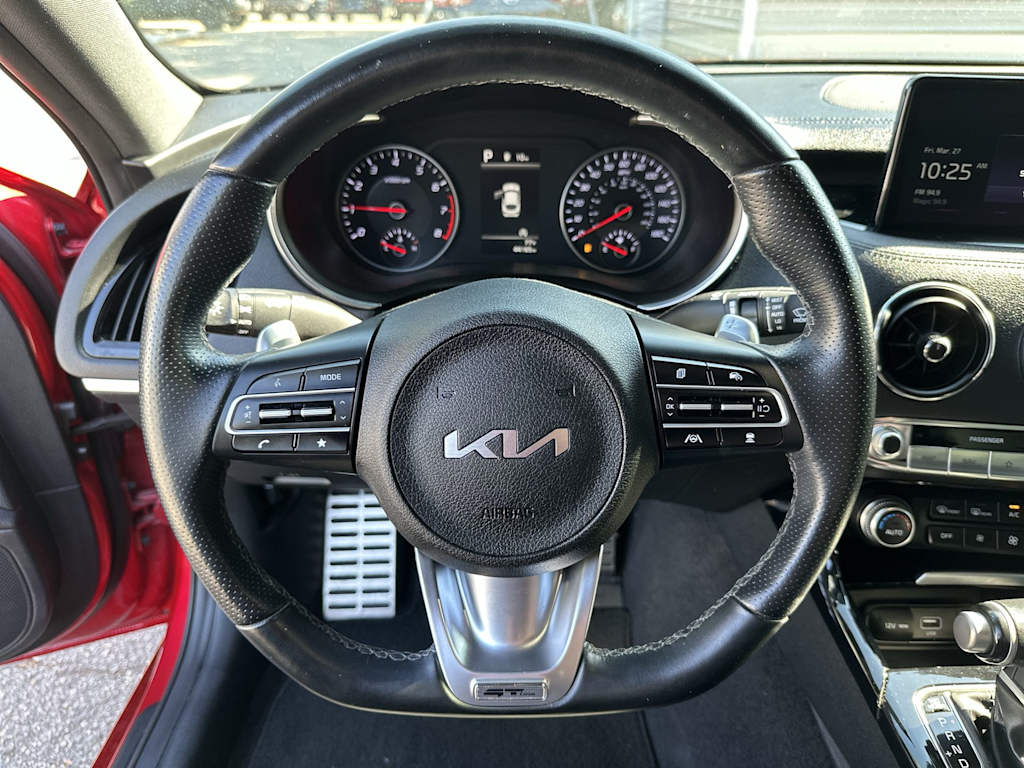 Thumbnail: 2023 Kia Stinger - 14