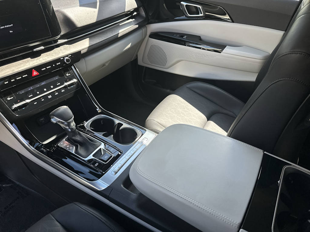 Thumbnail: 2024 Kia Carnival - 26