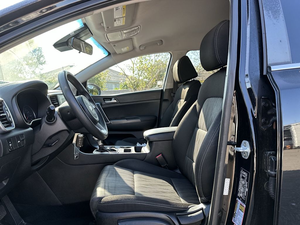 Thumbnail: 2020 Kia Sportage - 11