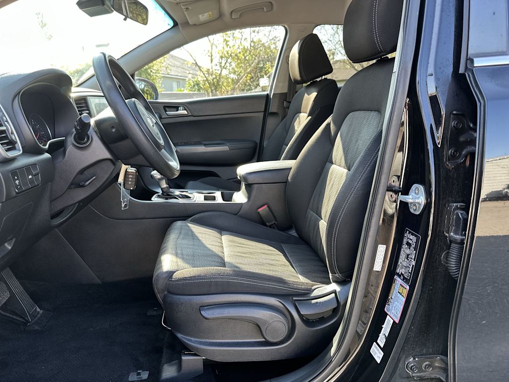 Thumbnail: 2020 Kia Sportage - 12