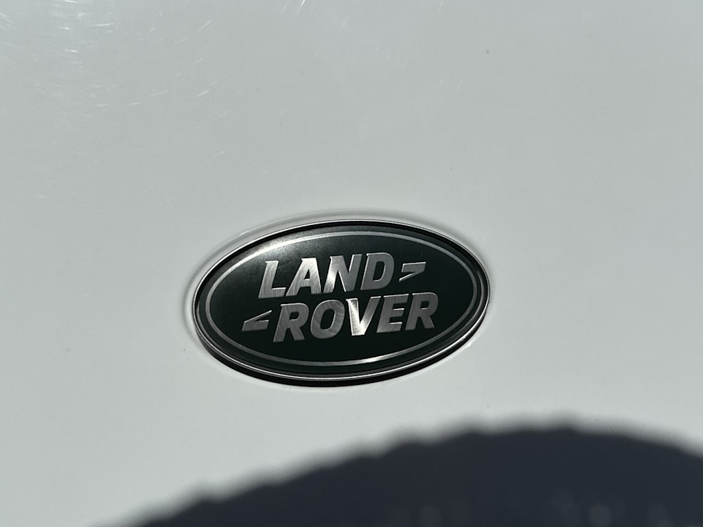Thumbnail: 2024 Land Rover Defender - 6
