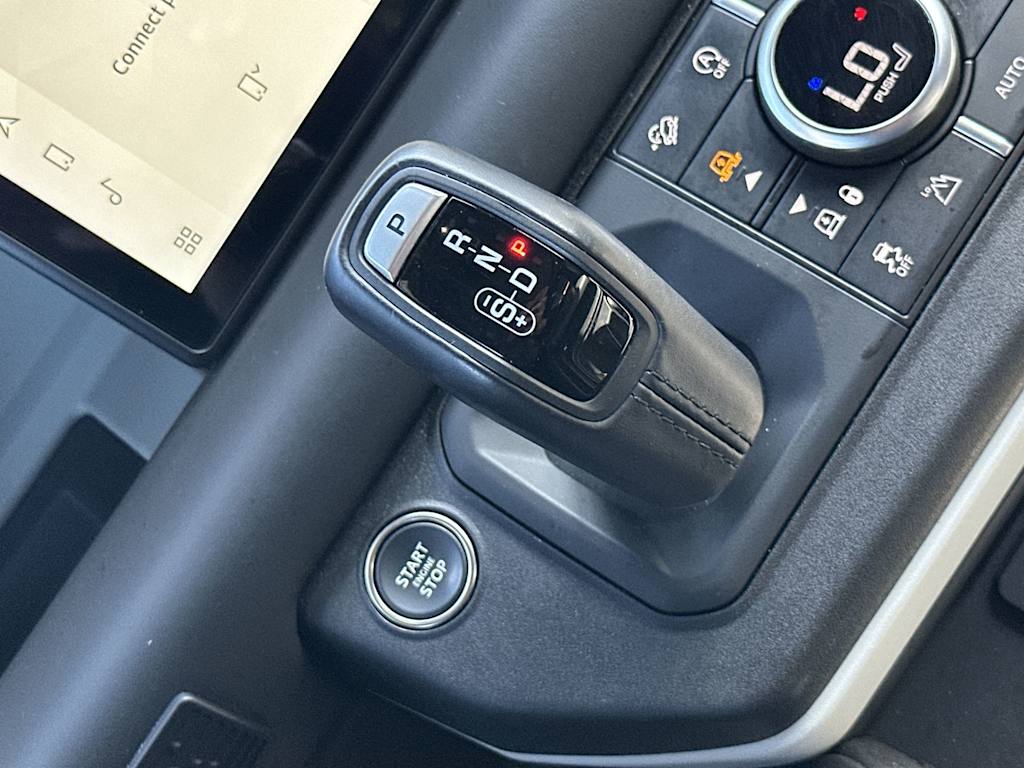 Thumbnail: 2024 Land Rover Defender - 27