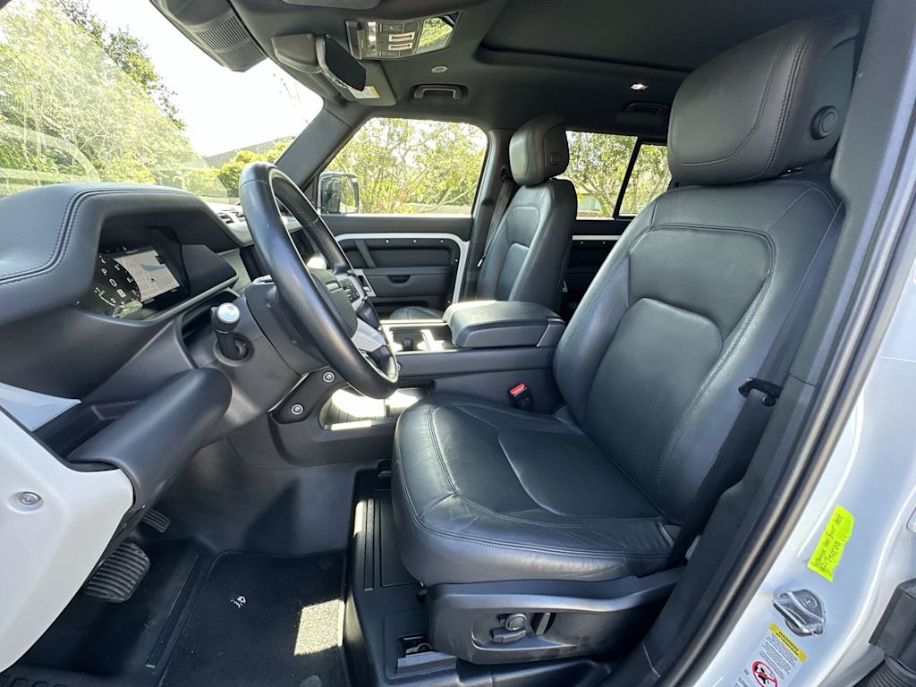 Thumbnail: 2024 Land Rover Defender - 11