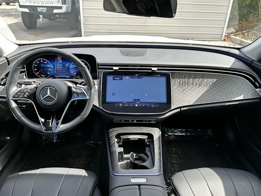 Thumbnail: 2025 Mercedes-Benz E-Class - 2