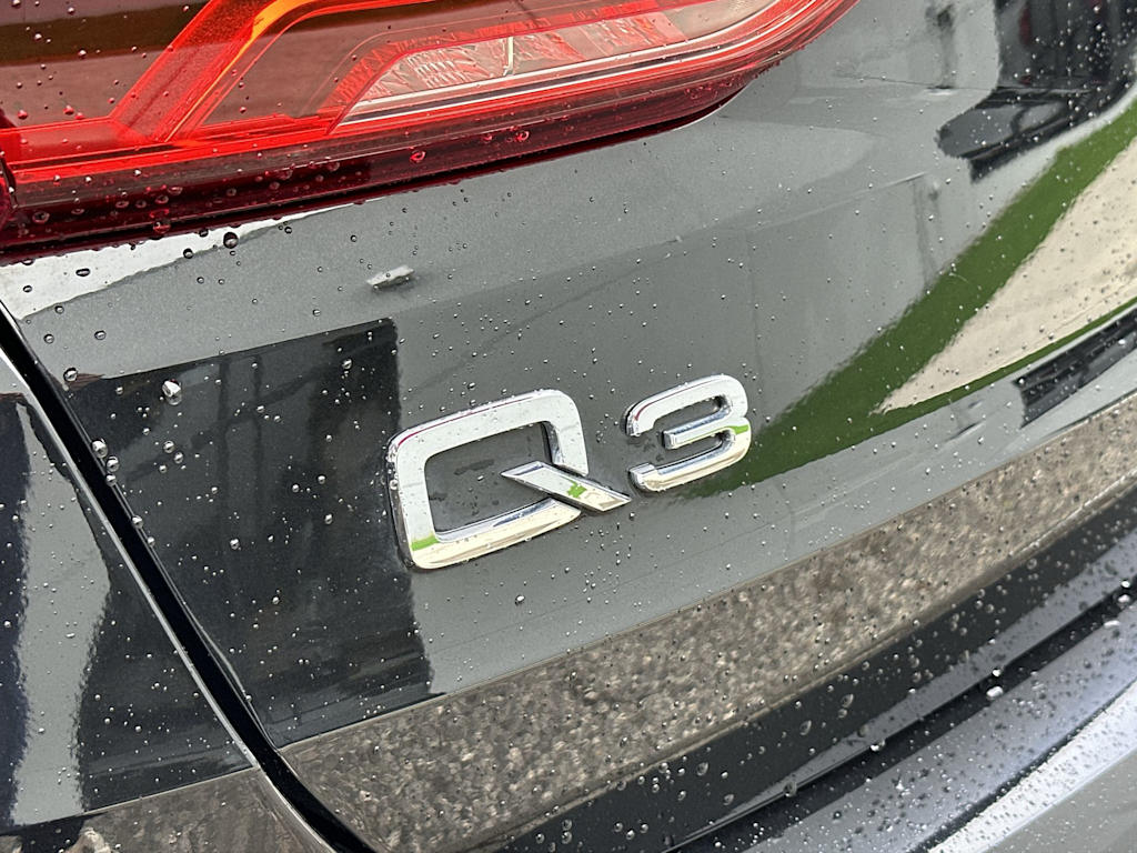 Thumbnail: 2020 Audi Q3 - 7