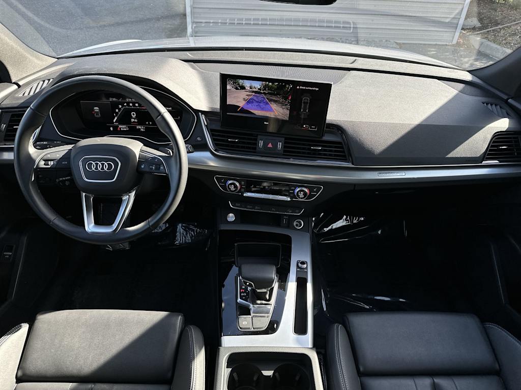 Thumbnail: 2025 Audi Q5 - 2