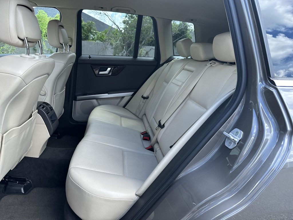 Thumbnail: 2014 Mercedes-Benz GLK - 24