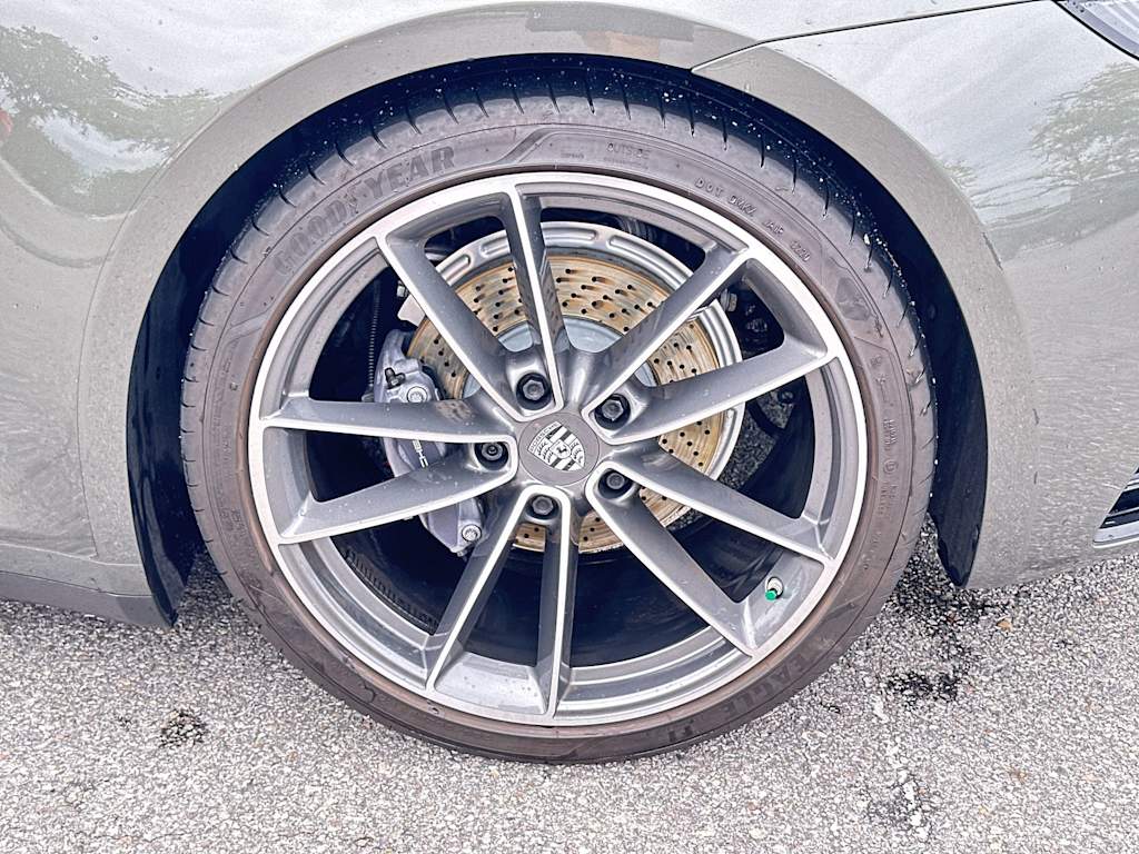 Thumbnail: 2021 Porsche 911 - 7