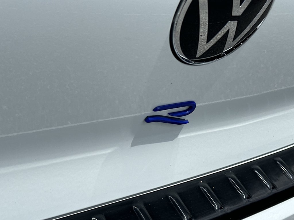 Thumbnail: 2023 Volkswagen Golf - 23