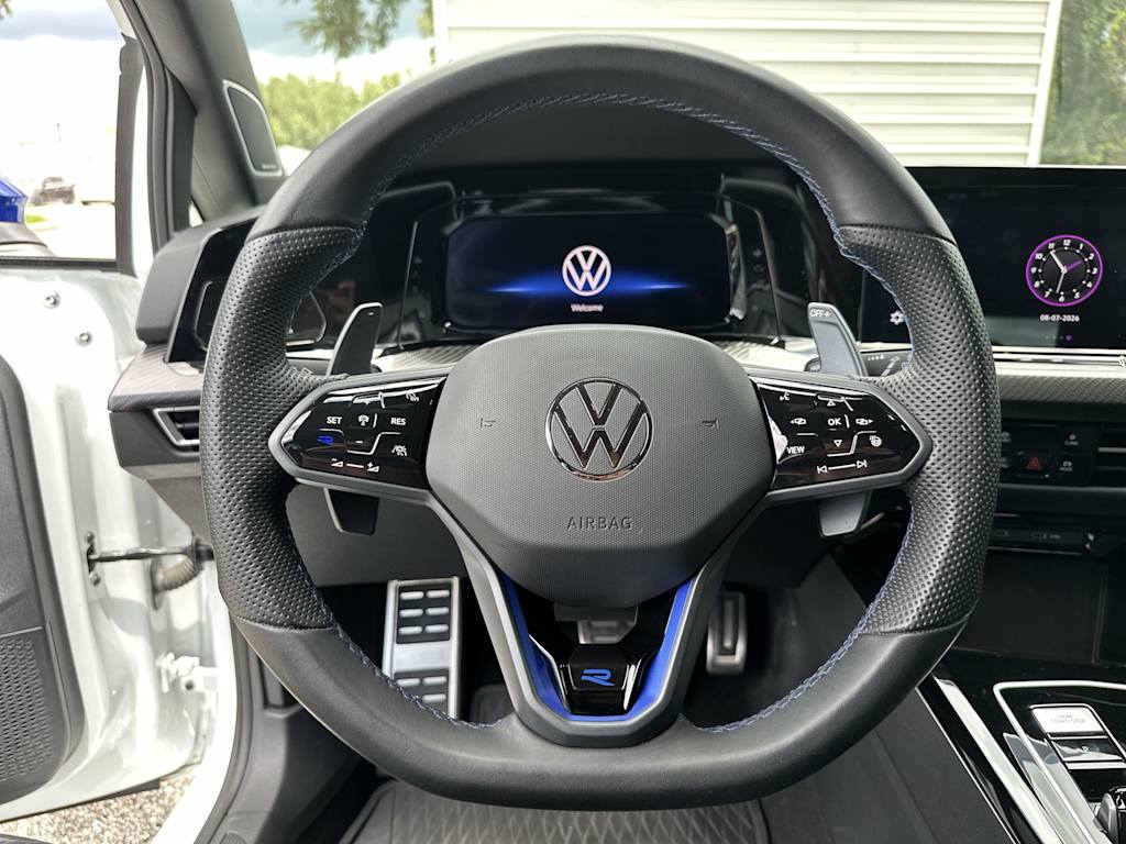 Thumbnail: 2023 Volkswagen Golf - 9