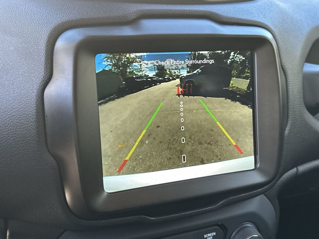 Thumbnail: 2021 Jeep Renegade - 12