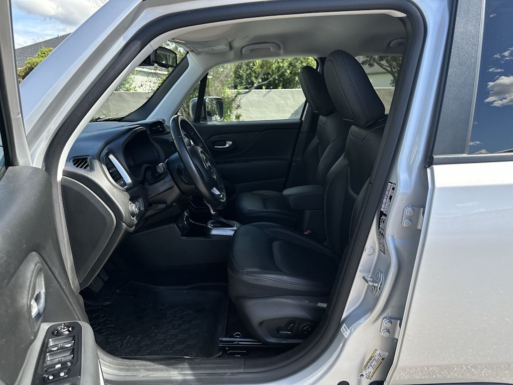 Thumbnail: 2021 Jeep Renegade - 8