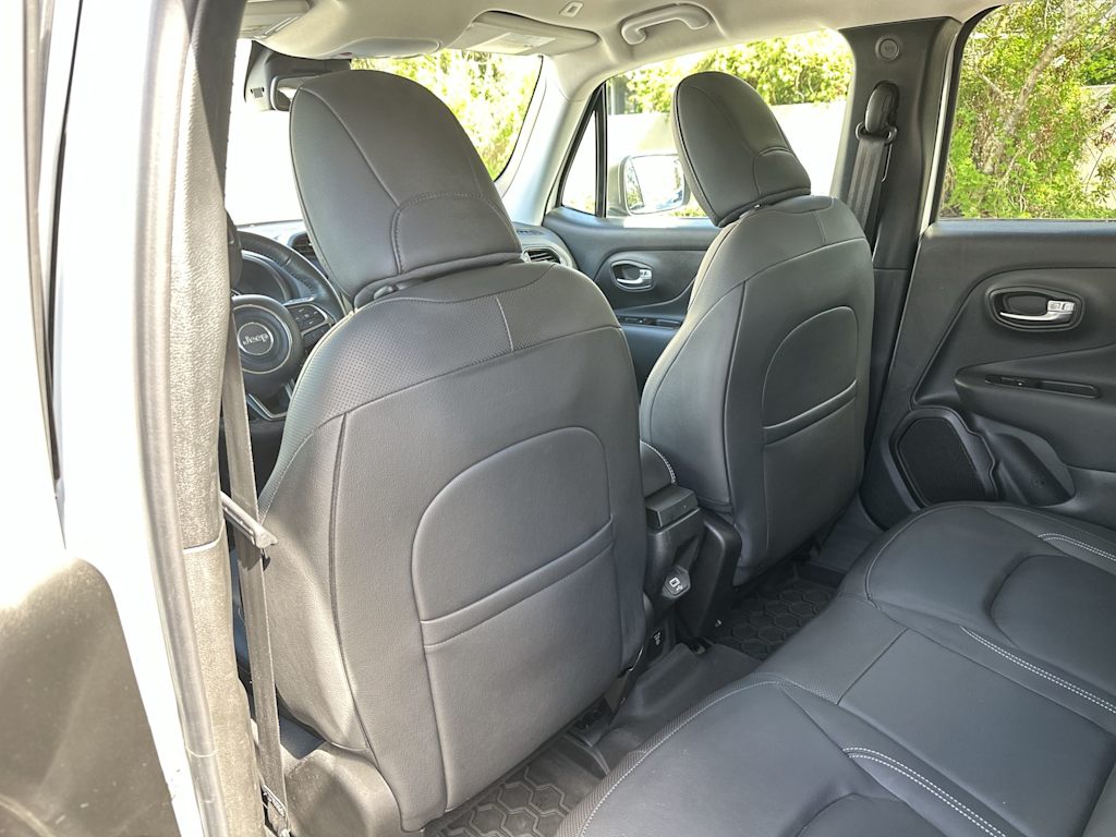 Thumbnail: 2021 Jeep Renegade - 10