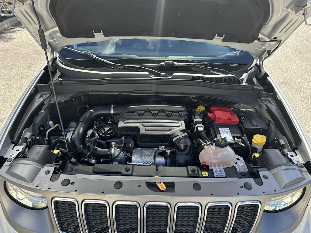 Thumbnail: 2021 Jeep Renegade - 6