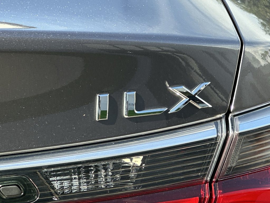 Thumbnail: 2020 Acura ILX - 7