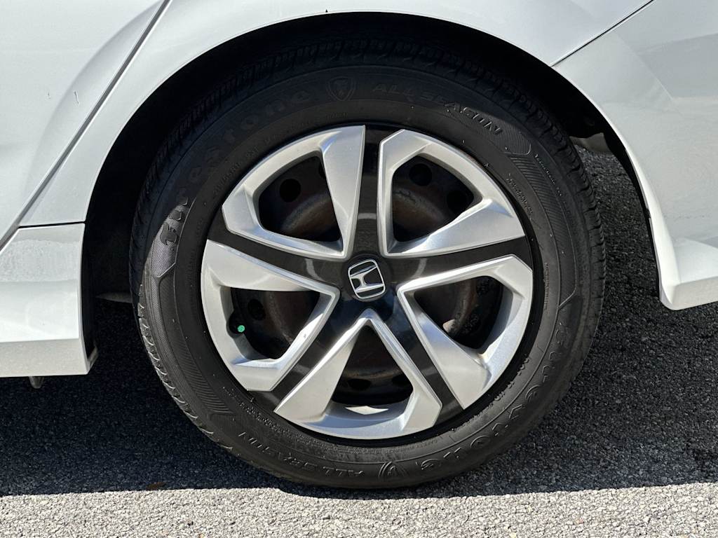 Thumbnail: 2017 Honda Civic - 8