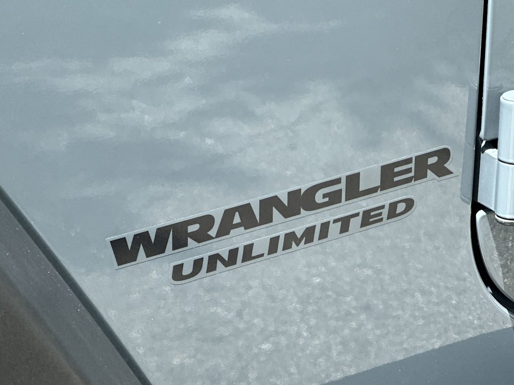 Thumbnail: 2015 Jeep Wrangler - 6