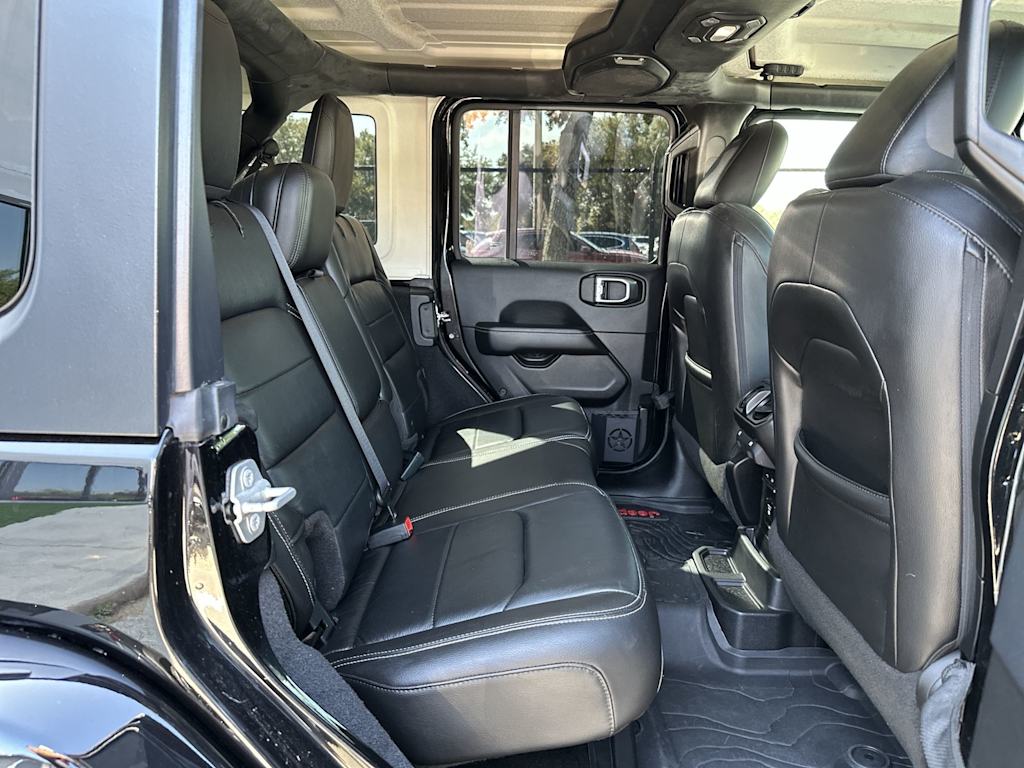Thumbnail: 2018 Jeep Wrangler - 25