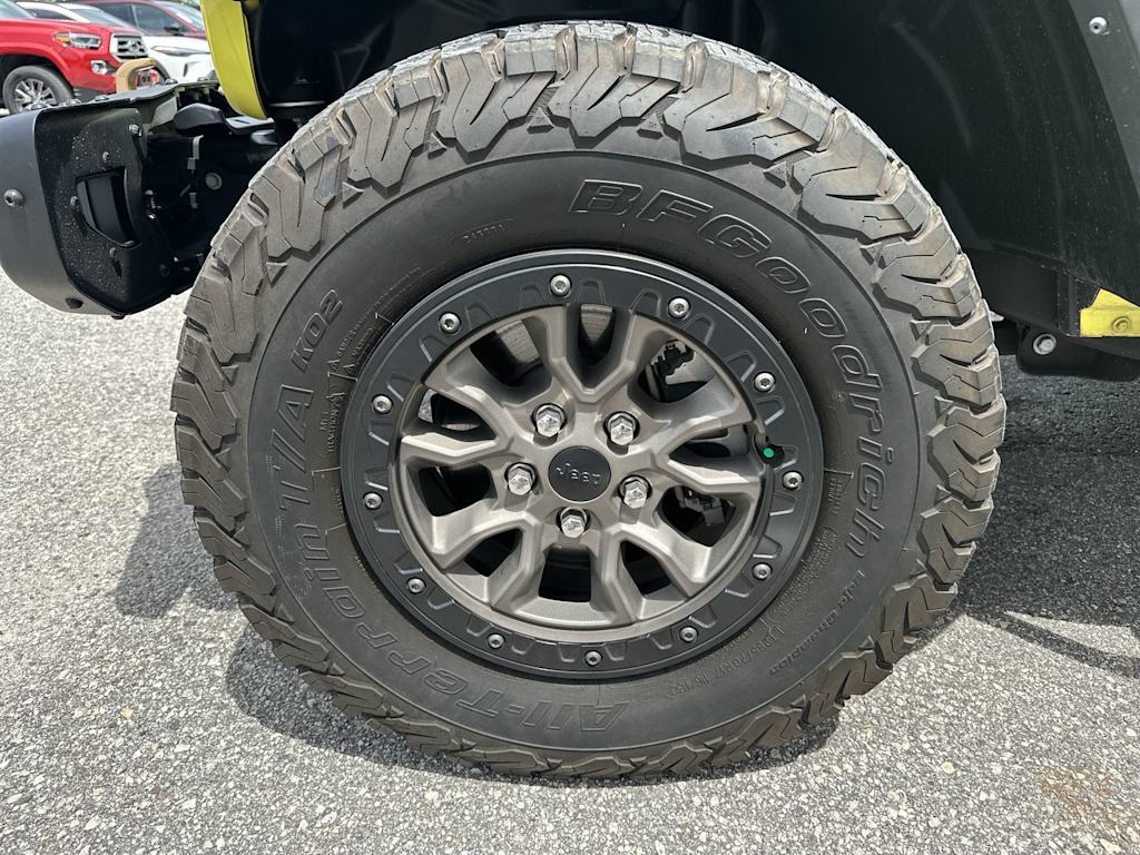 Thumbnail: 2023 Jeep Wrangler - 5