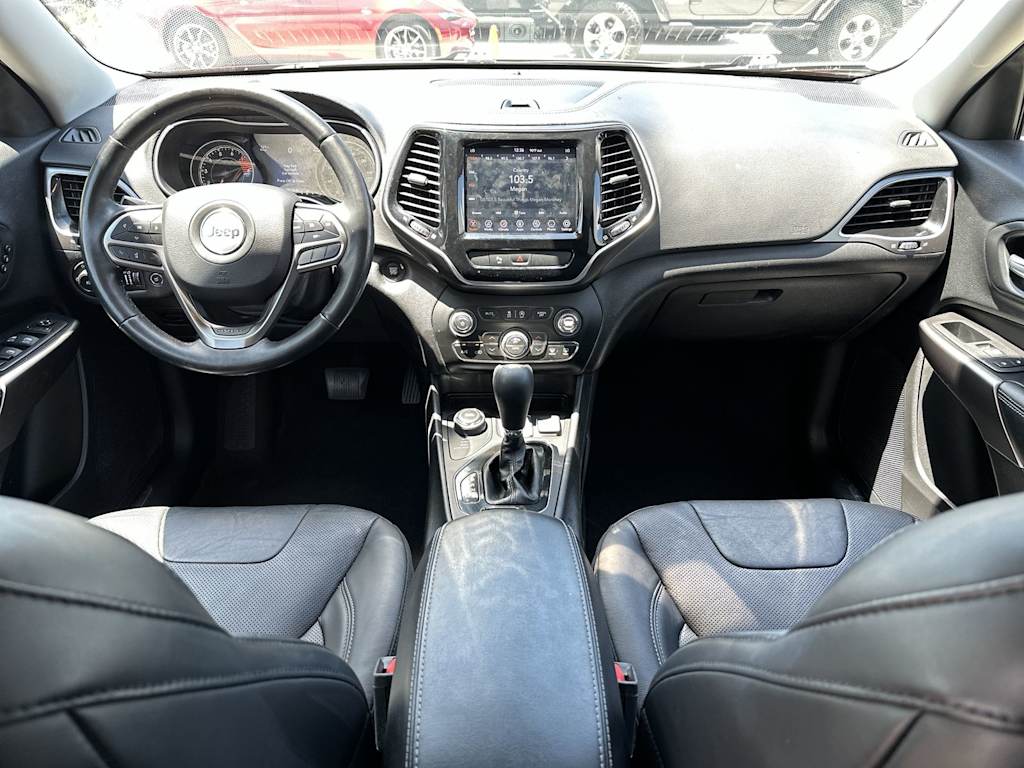 Thumbnail: 2020 Jeep Cherokee - 8