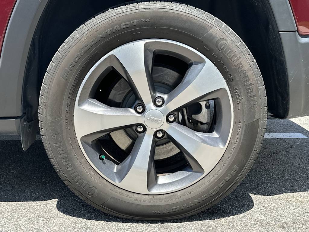 Thumbnail: 2020 Jeep Cherokee - 7