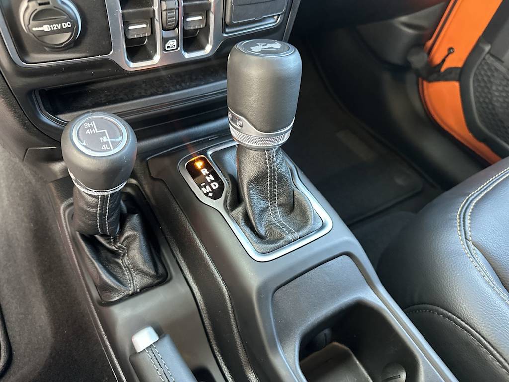 Thumbnail: 2025 Jeep Wrangler - 14