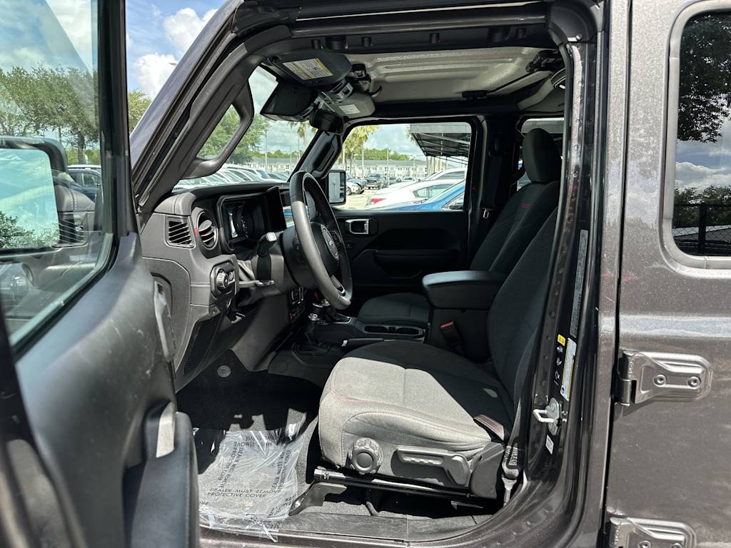 Thumbnail: 2024 Jeep Wrangler - 11