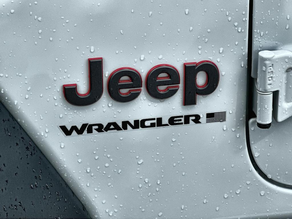 Thumbnail: 2024 Jeep Wrangler - 7