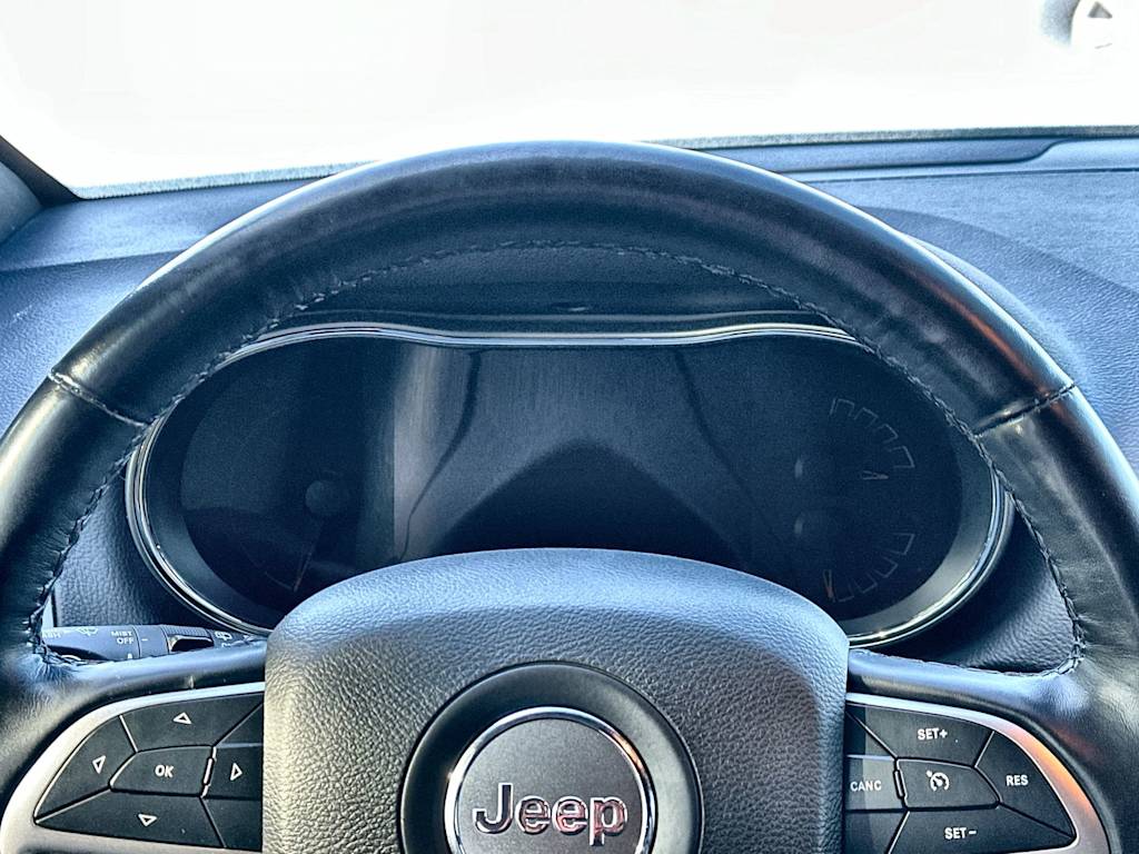 Thumbnail: 2020 Jeep Grand Cherokee - 26