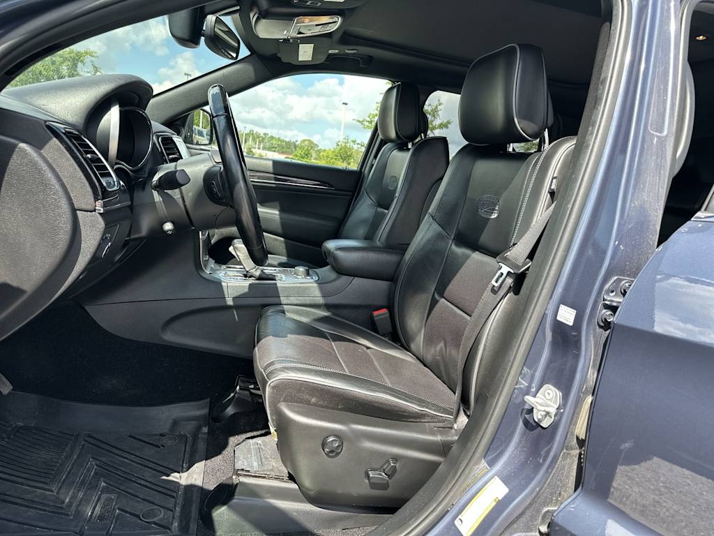 Thumbnail: 2020 Jeep Grand Cherokee - 11